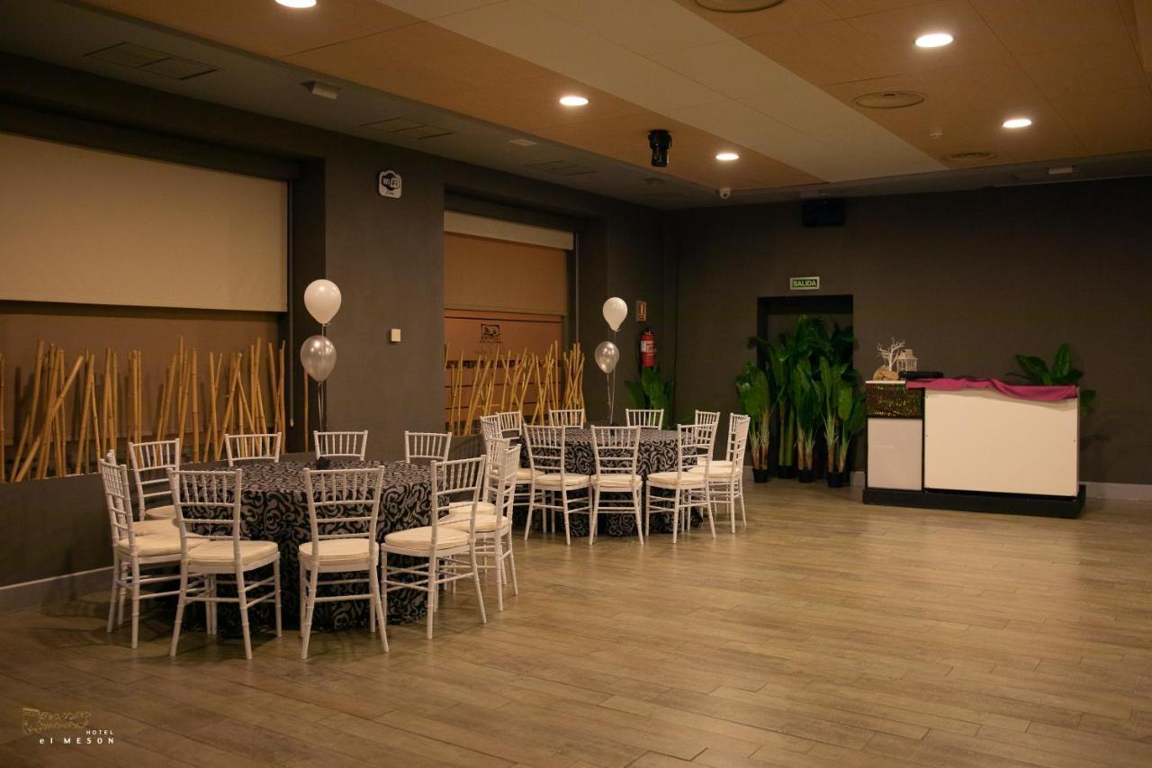 טוריחוס Hotel El Meson מראה חיצוני תמונה