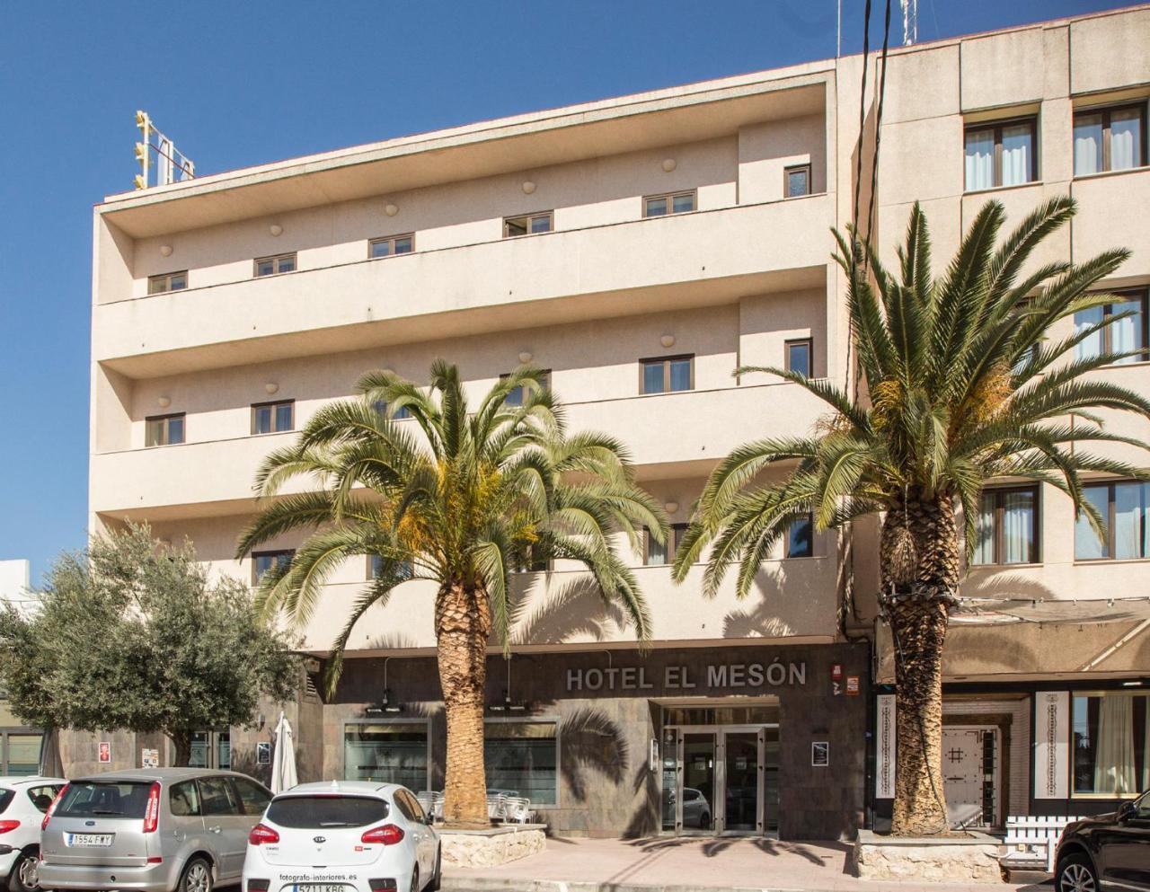 טוריחוס Hotel El Meson מראה חיצוני תמונה