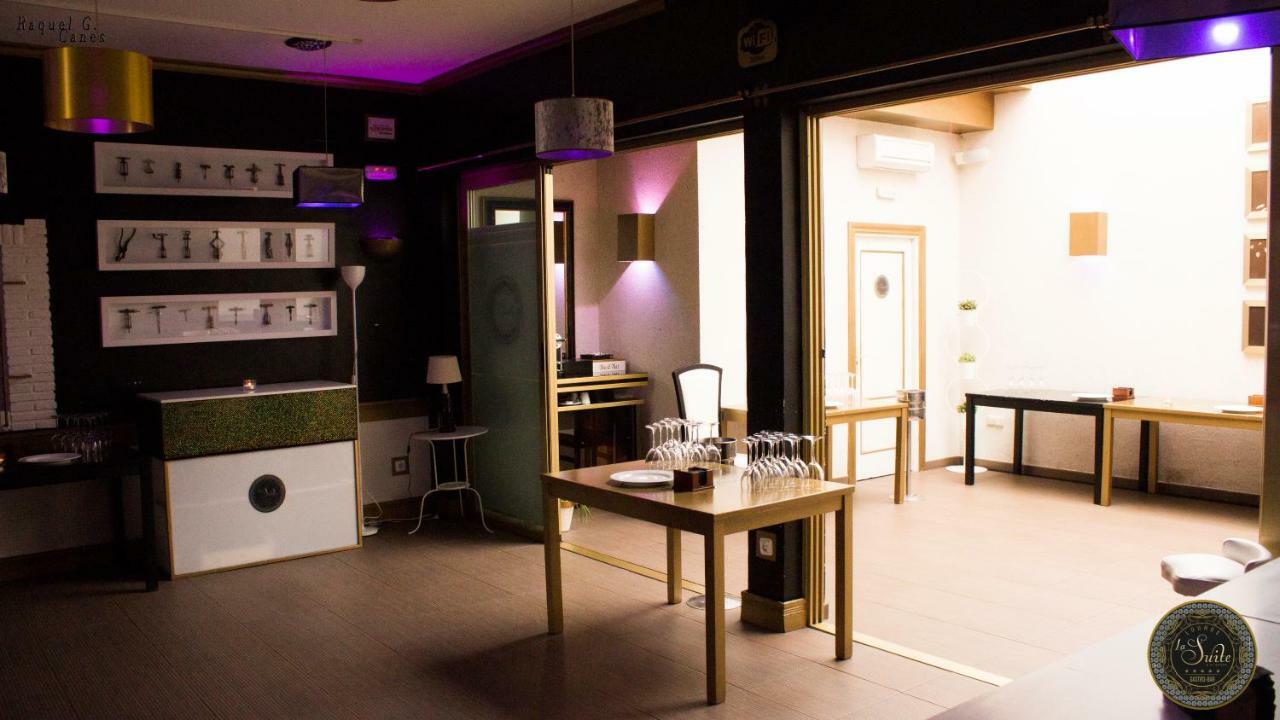 טוריחוס Hotel El Meson מראה חיצוני תמונה
